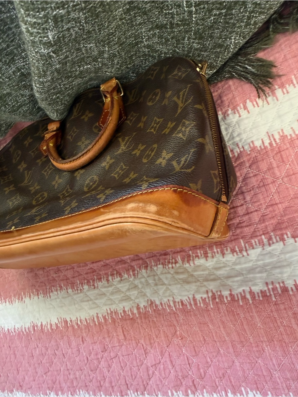 Louis Vuitton Monogram Canvas Handbag - Brown and Tan - Picture 6 of 9